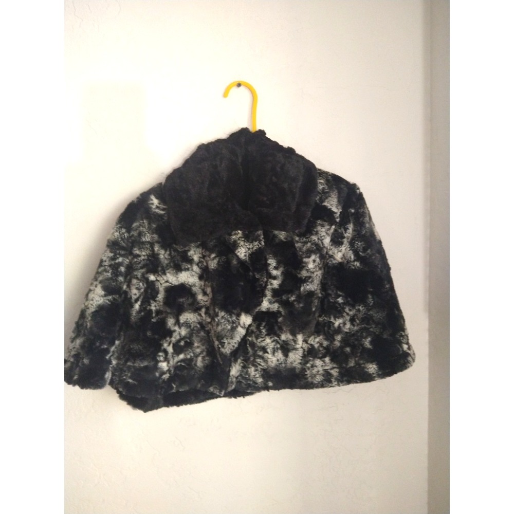 Pandemonium Seattle Faux Fur Capelet S/M Hand Sewn Soft Mint Collar Black Gray